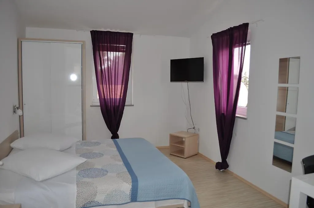 Parco vacanze Stara Gavza - Bungalows , Apartments Cres